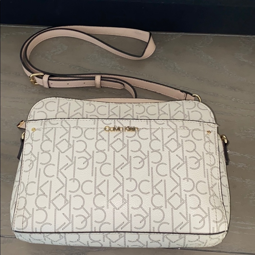 calvin klein shoulder bag